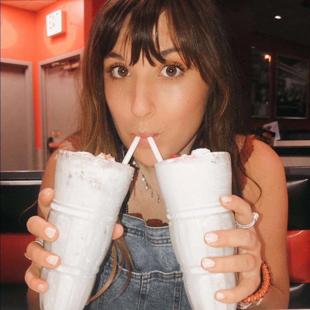 Meet your Posher, Mikayla